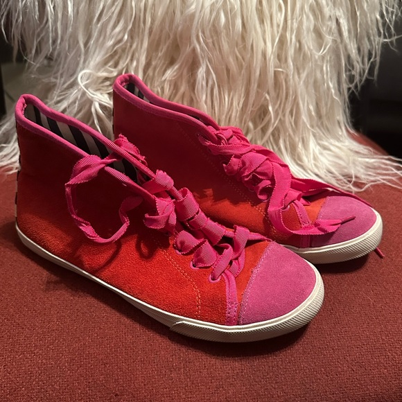 GUC Kate Spade Lorna Sneaker - Picture 1 of 6